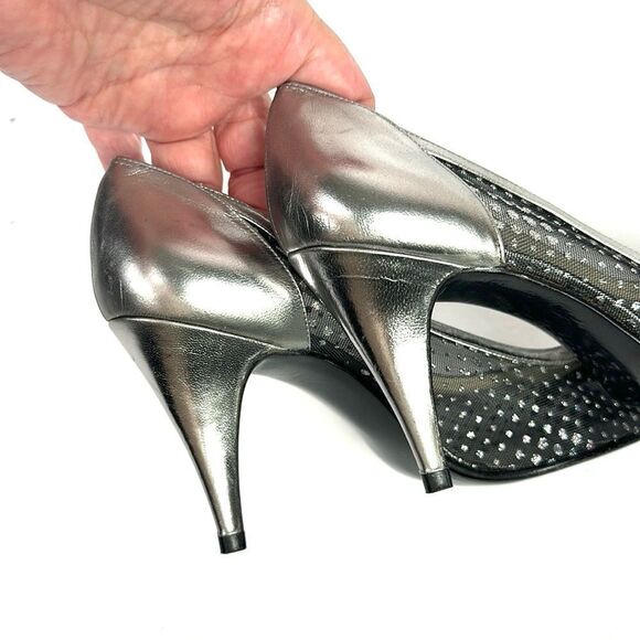 Stuart Weitzman for Neiman Marcus Vintage Sheer Silver Pumps Heels US 7,5 - Picture 12 of 16
